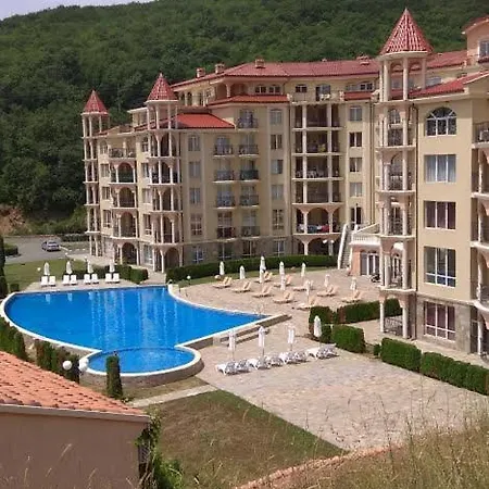 Negresco 아파트호텔